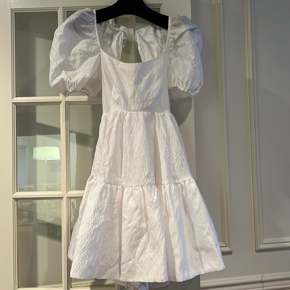 Bardot dress in size XS brand new with tag